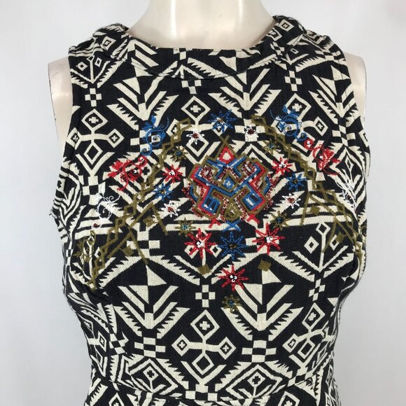 ASTR - WOMEN'S SMALL - BLACK/CREAM EMBROIDERED AZTEC OPEN BACK COTTON DRESS - Picture 2 of 7